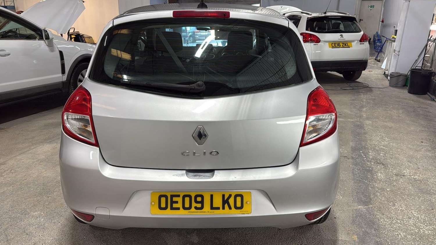 Used Renault Clio 2009 for sale - 77312490: Photo 5