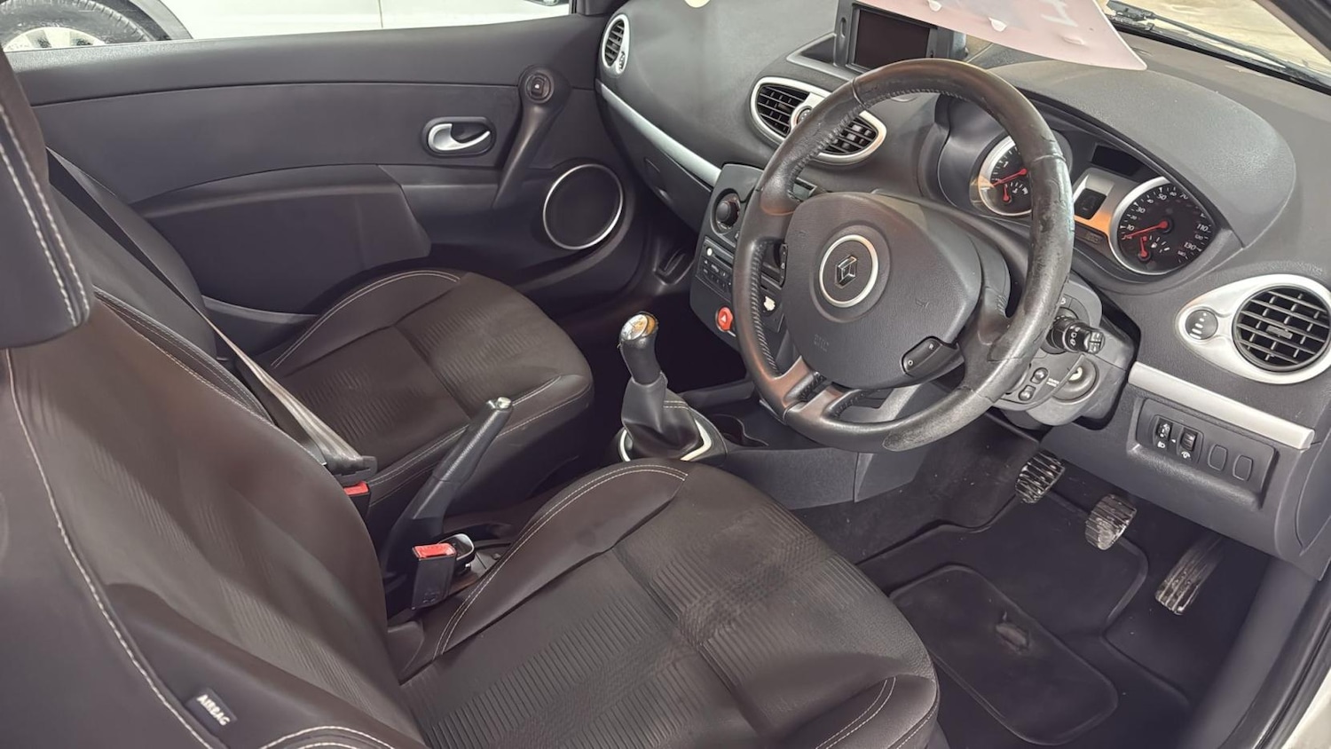 Used Renault Clio 2009 for sale - 77312490: Photo 7