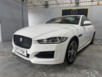 Used Jaguar XE 2017 for sale - 75630031: Photo