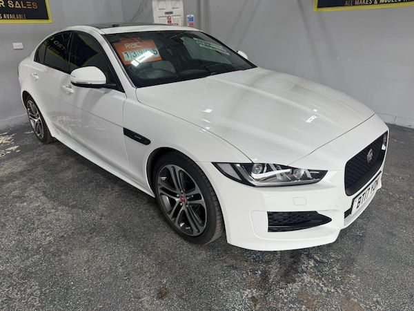 Used Jaguar XE 2017 for sale - 75630031: Photo 5