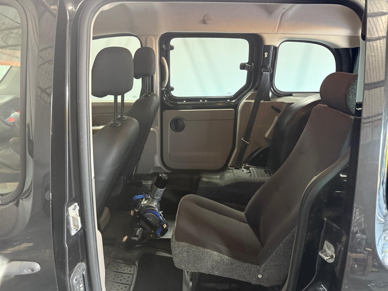 Used Renault Kangoo 2010 for sale - 76573808: Photo 12