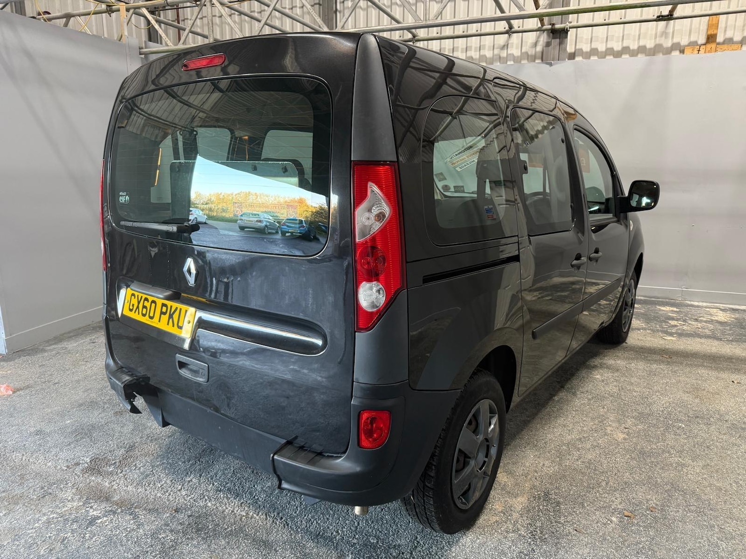 Used Renault Kangoo 2010 for sale - 76573808: Photo 4