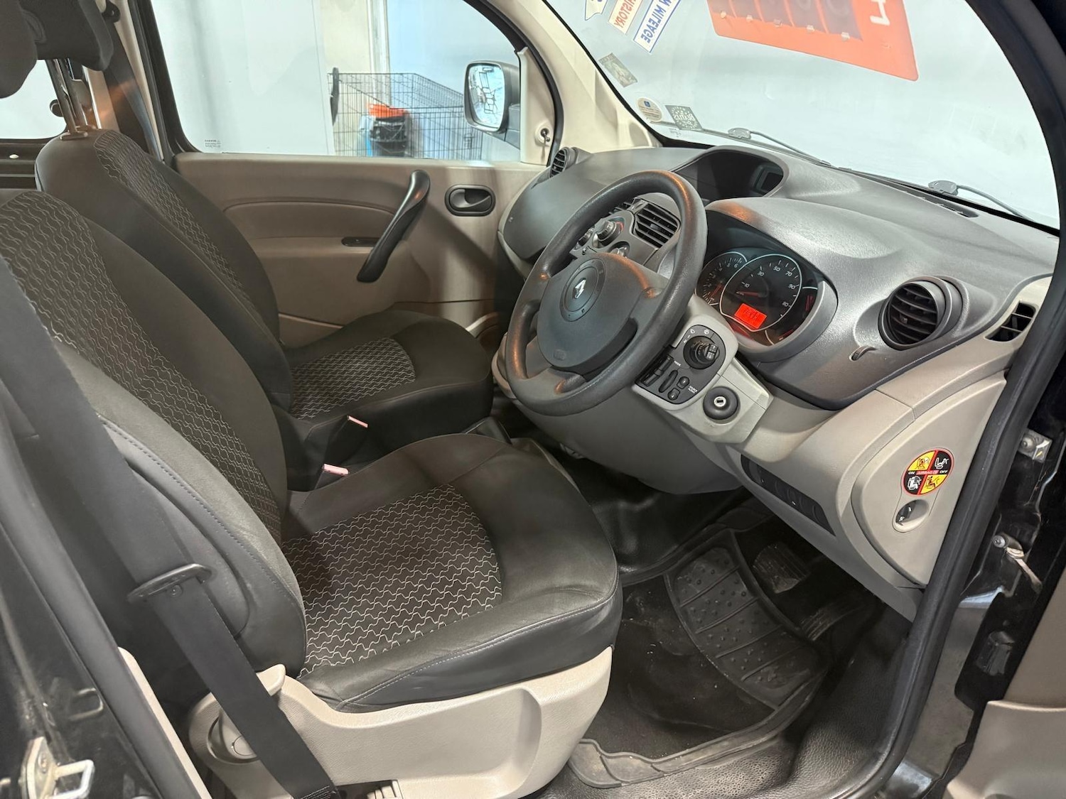 Used Renault Kangoo 2010 for sale - 76573808: Photo 7
