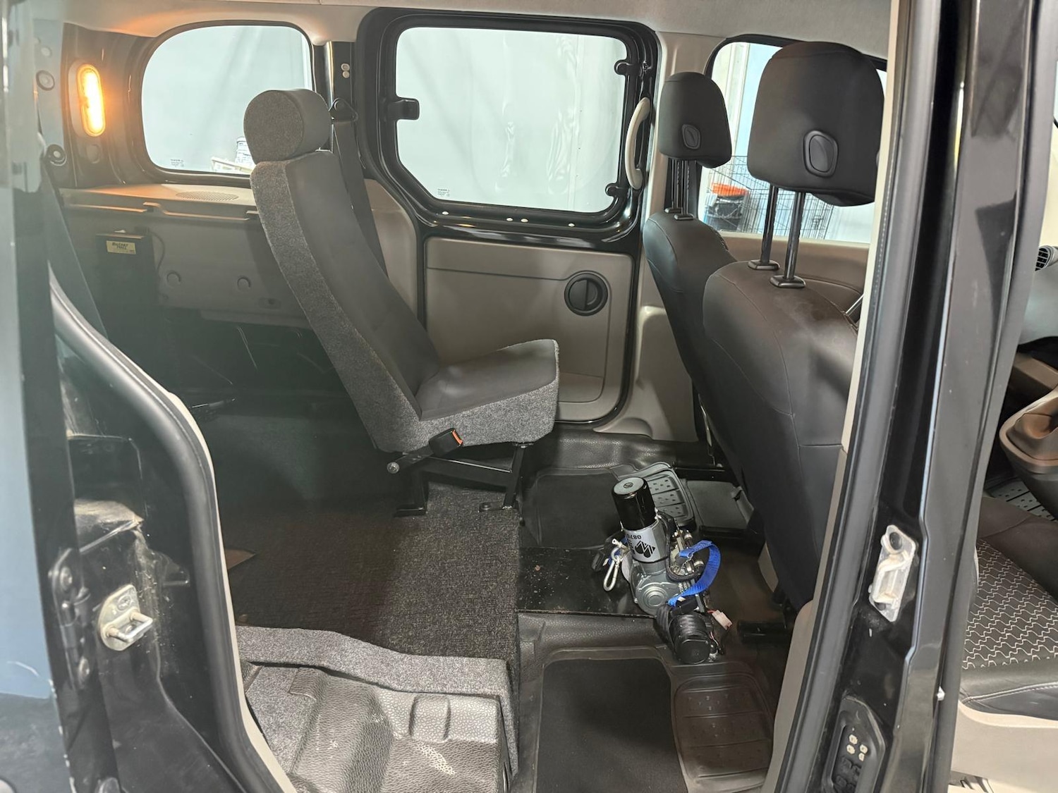 Used Renault Kangoo 2010 for sale - 76573808: Photo 9