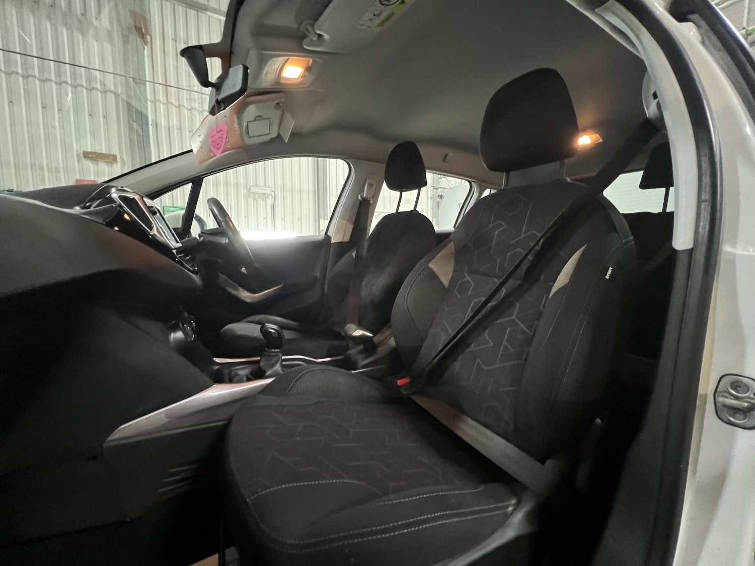 Used Peugeot 2008 2016 for sale - 77595809: Photo 13