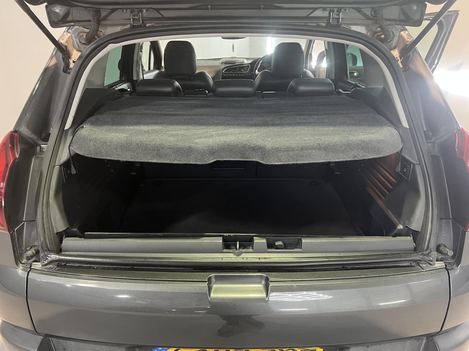 Used Peugeot 3008 2015 for sale - 77707111: Photo 9