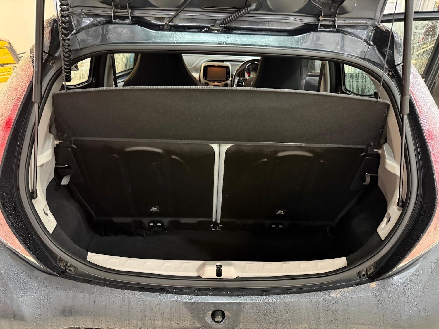 Used Toyota AYGO 2018 for sale - 77204088: Photo 10