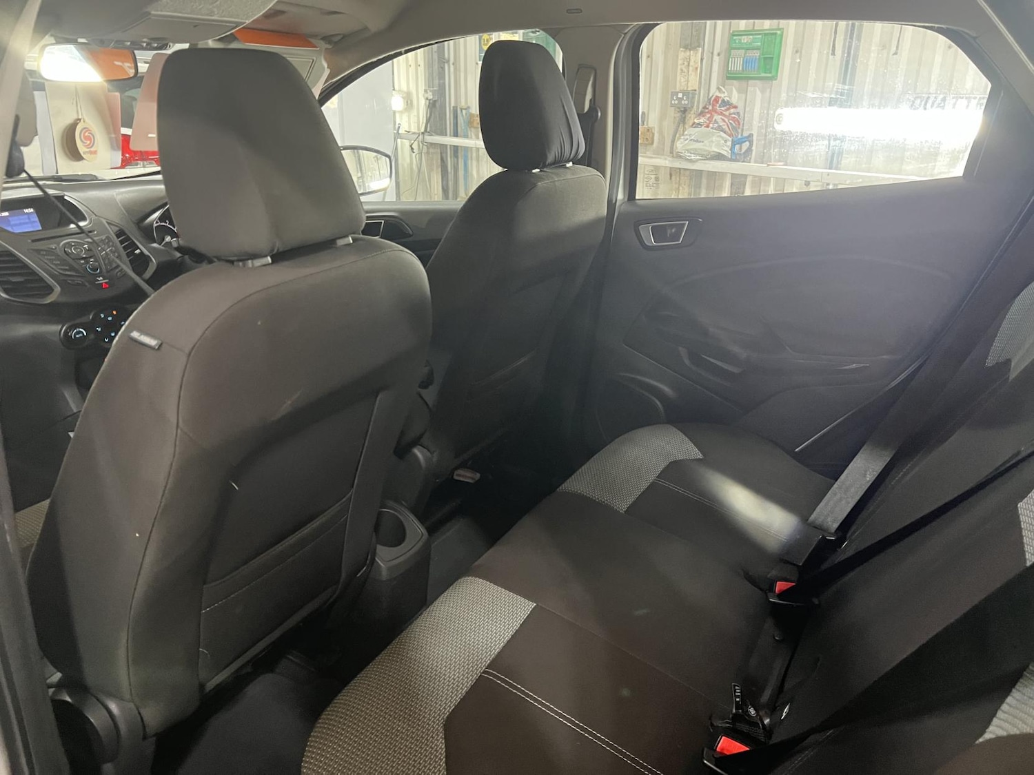 Used Ford Ecosport 2015 for sale - 77312477: Photo 11