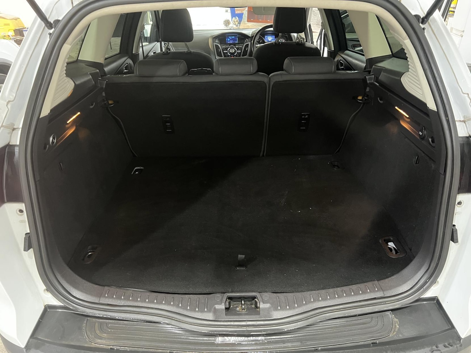 Used Ford Focus 2014 for sale - 77391877: Photo 10