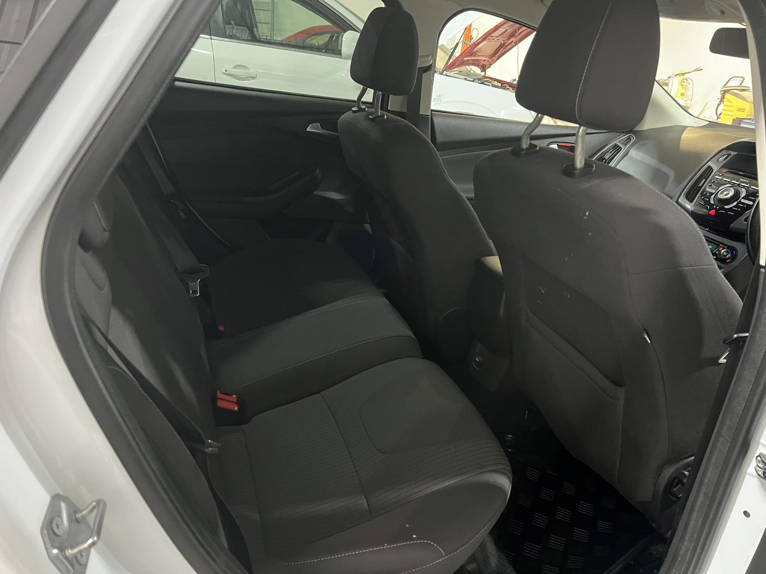 Used Ford Focus 2014 for sale - 77391877: Photo 9