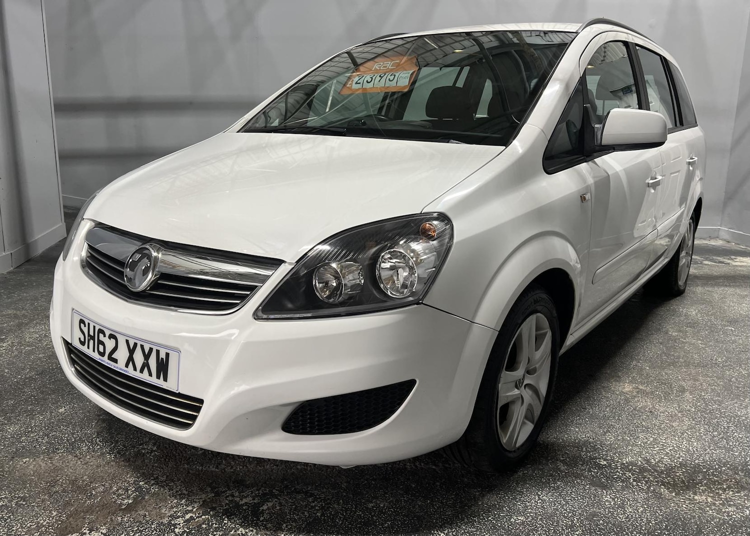 Used Vauxhall Zafira 2012 for sale - 76748297: Photo 1