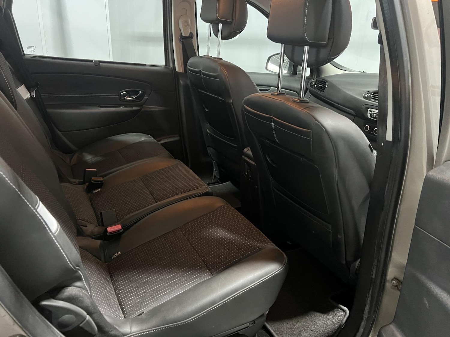 Used Renault Scenic 2013 for sale - 76652979: Photo 12