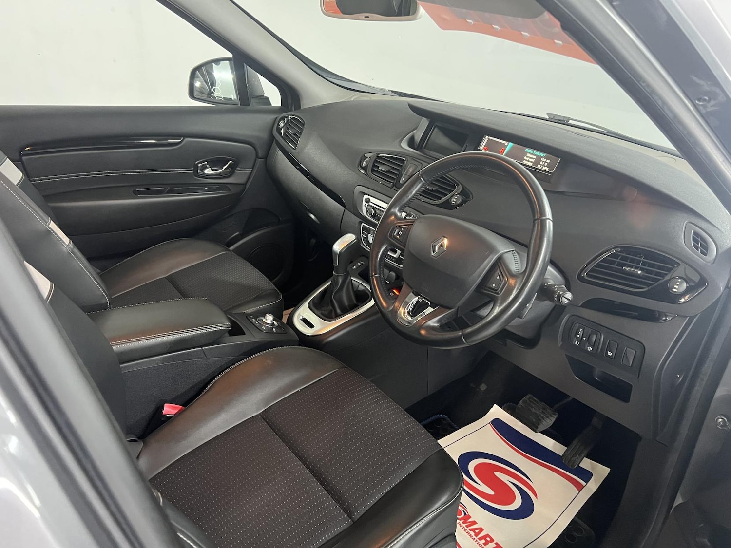 Used Renault Scenic 2015 for sale - 77965469: Photo 7