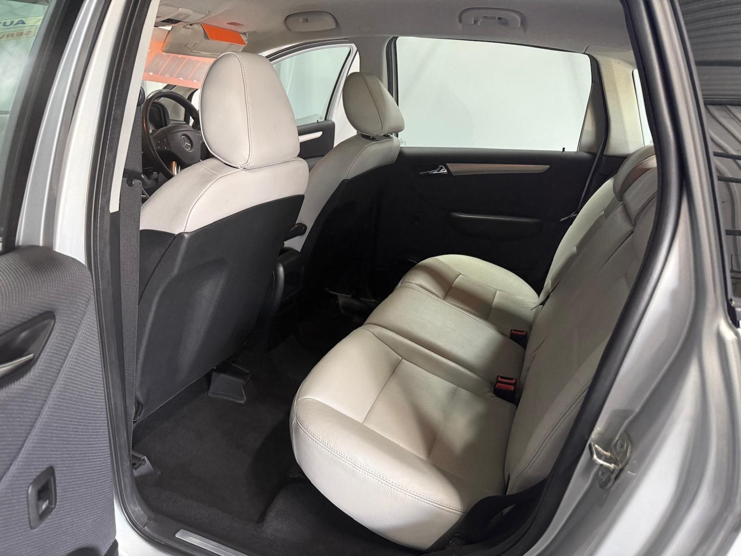 Used Mercedes-Benz B Class 2011 for sale - 76332800: Photo 13