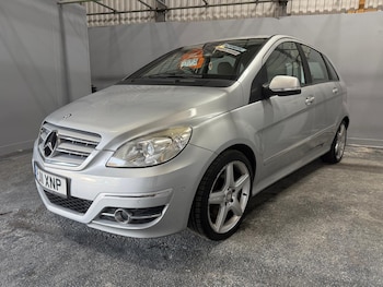 Mercedes-Benz - B Class