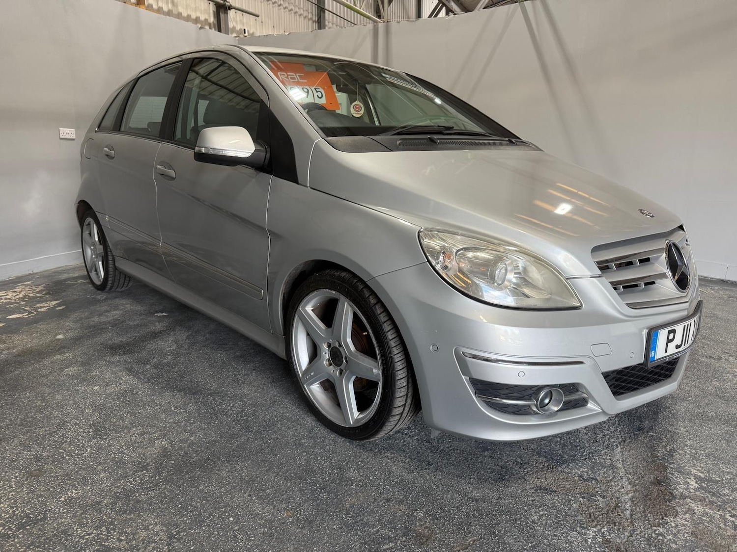 Used Mercedes-Benz B Class 2011 for sale - 76332800: Photo 3