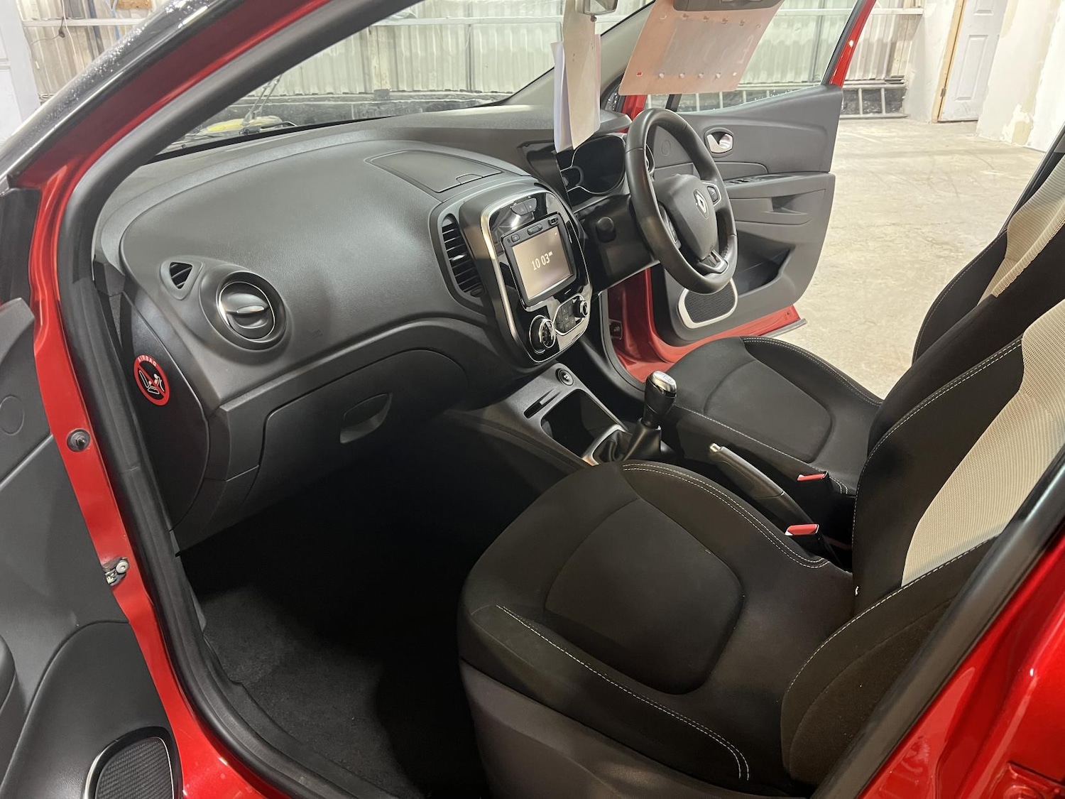 Used Renault Captur 2018 for sale - 77198468: Photo 12