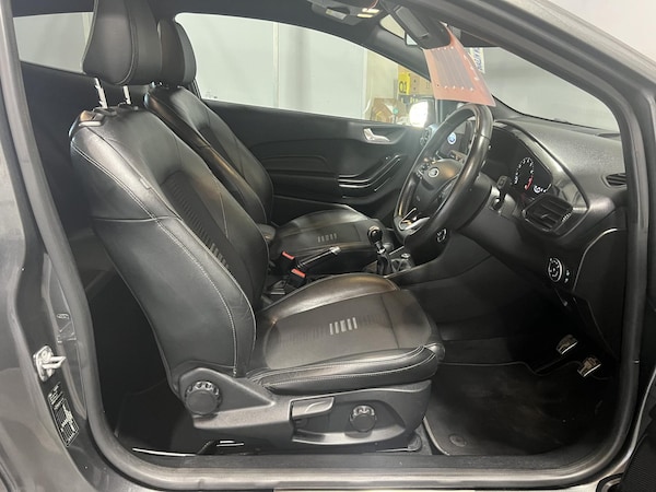 Used Ford Fiesta 2018 for sale - 75342838: Photo 13