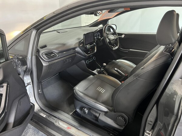 Used Ford Fiesta 2018 for sale - 75342838: Photo 22