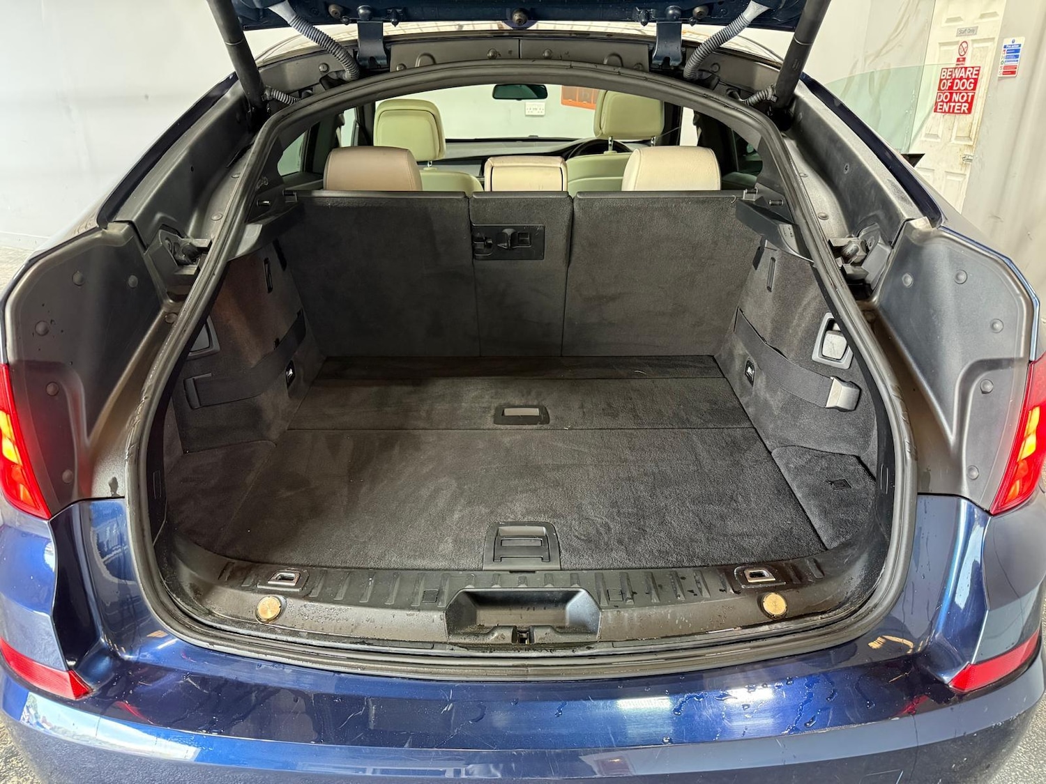 Used BMW 5 Series 2010 for sale - 77095449: Photo 11