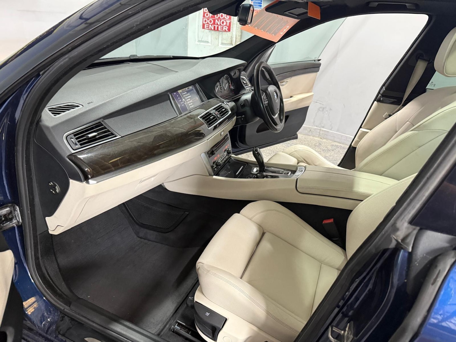 Used BMW 5 Series 2010 for sale - 77095449: Photo 17