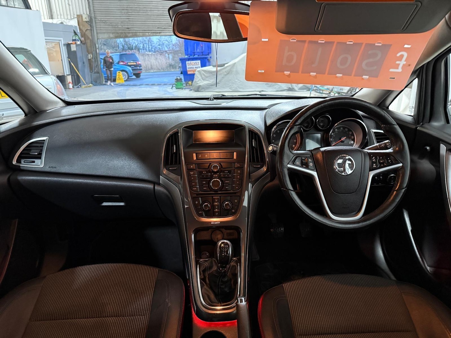 Used Vauxhall Astra 2012 for sale - 77595812: Photo 12