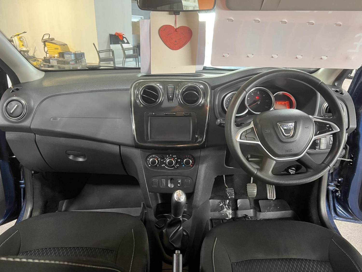 Used Dacia Sandero 2017 for sale - 77312485: Photo 12