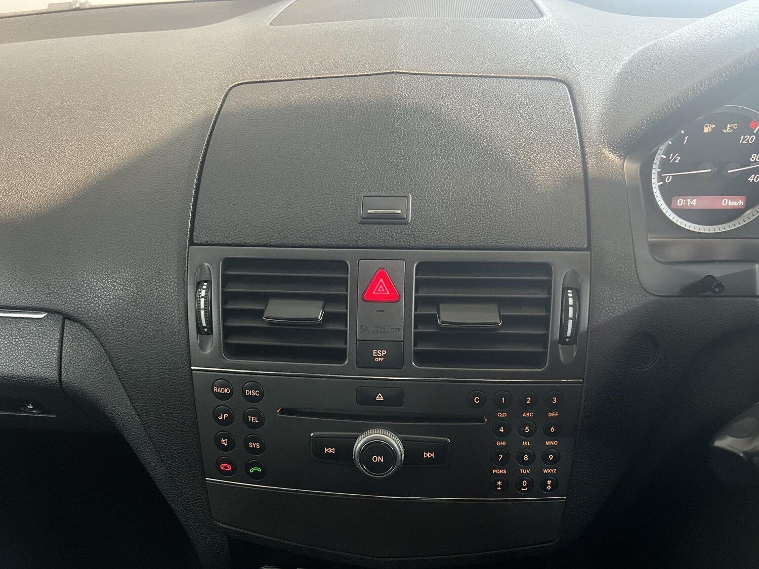 Used Mercedes-Benz C Class 2009 for sale - 77704410: Photo 15