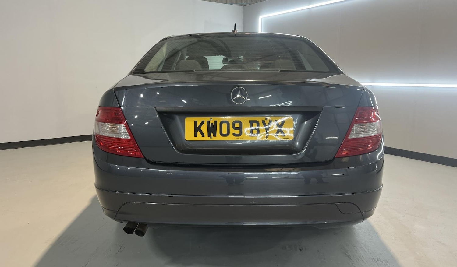 Used Mercedes-Benz C Class 2009 for sale - 77704410: Photo 5