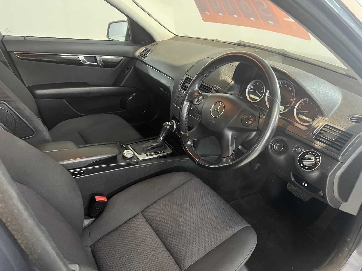 Used Mercedes-Benz C Class 2009 for sale - 77704410: Photo 7