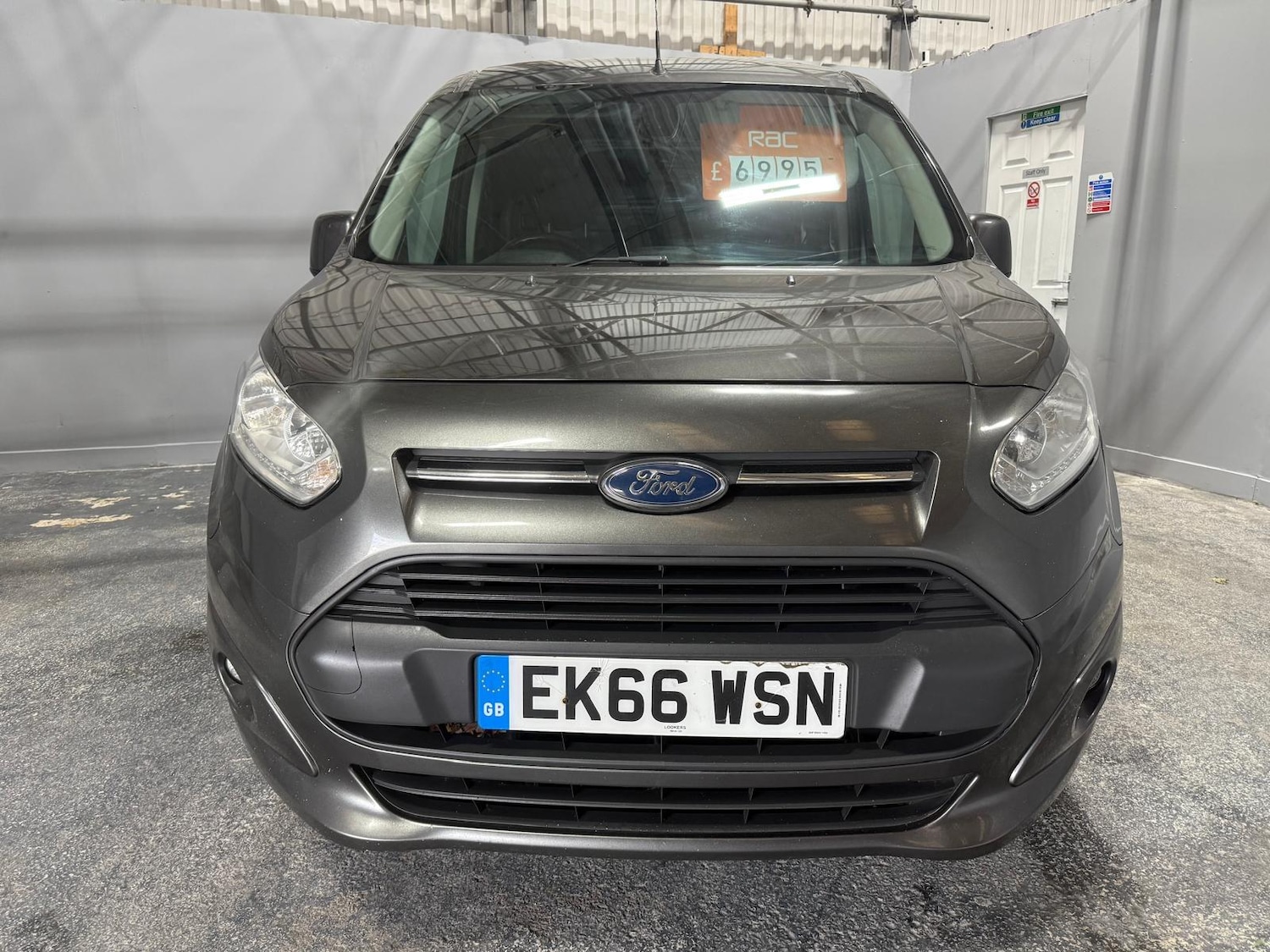 Used Ford Transit Connect 2016 for sale - 76355893: Photo 2