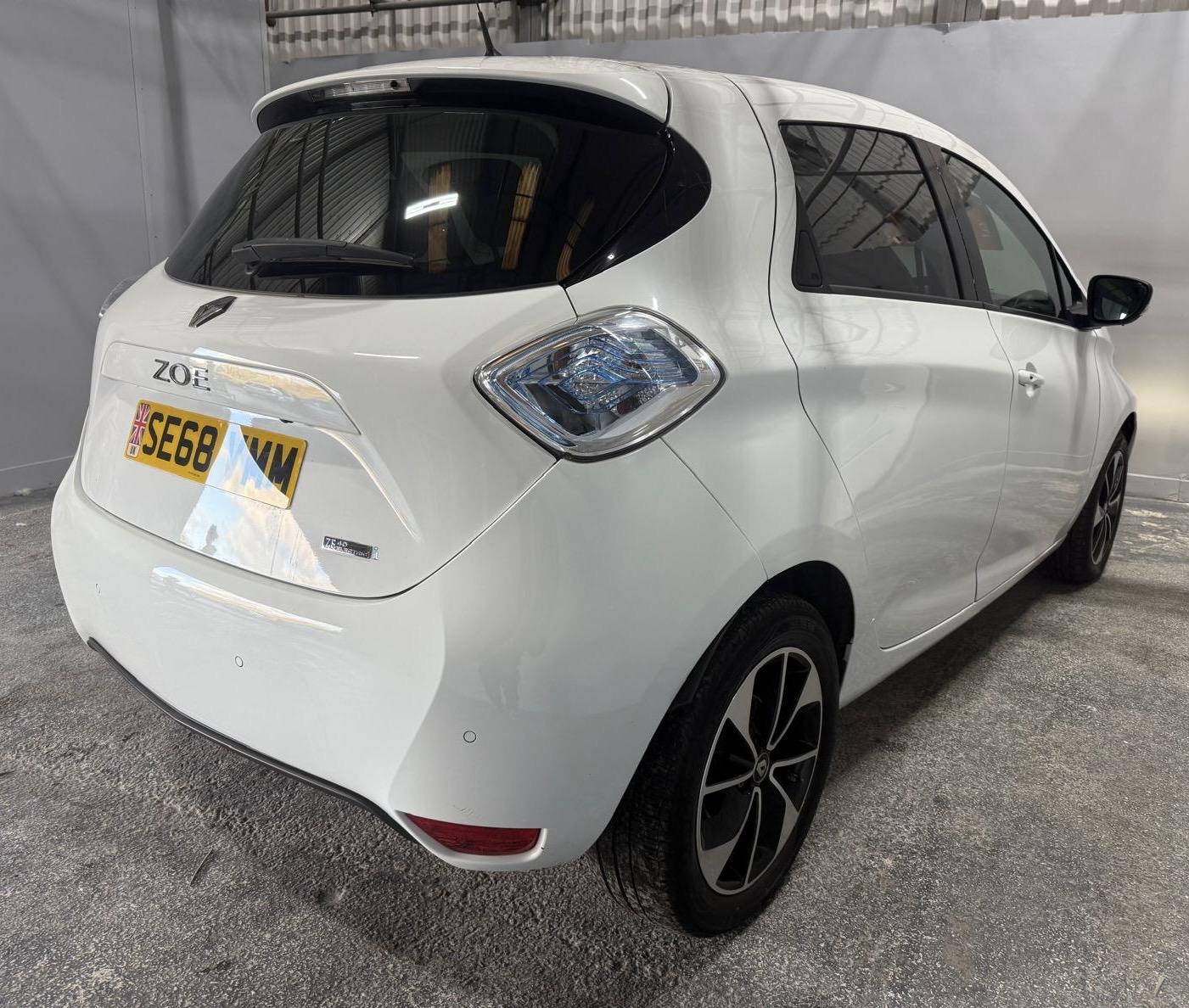 Used Renault Zoe 2019 for sale - 76402293: Photo 4