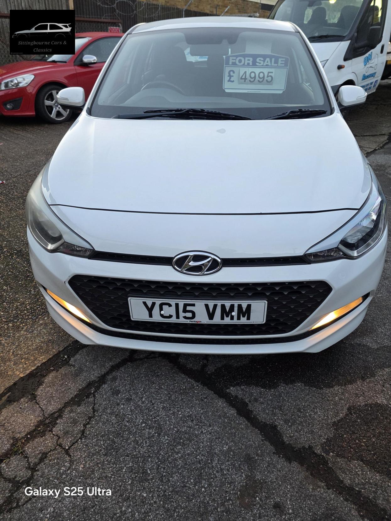 Used Hyundai i20 2015 for sale - 77045541: Photo 2