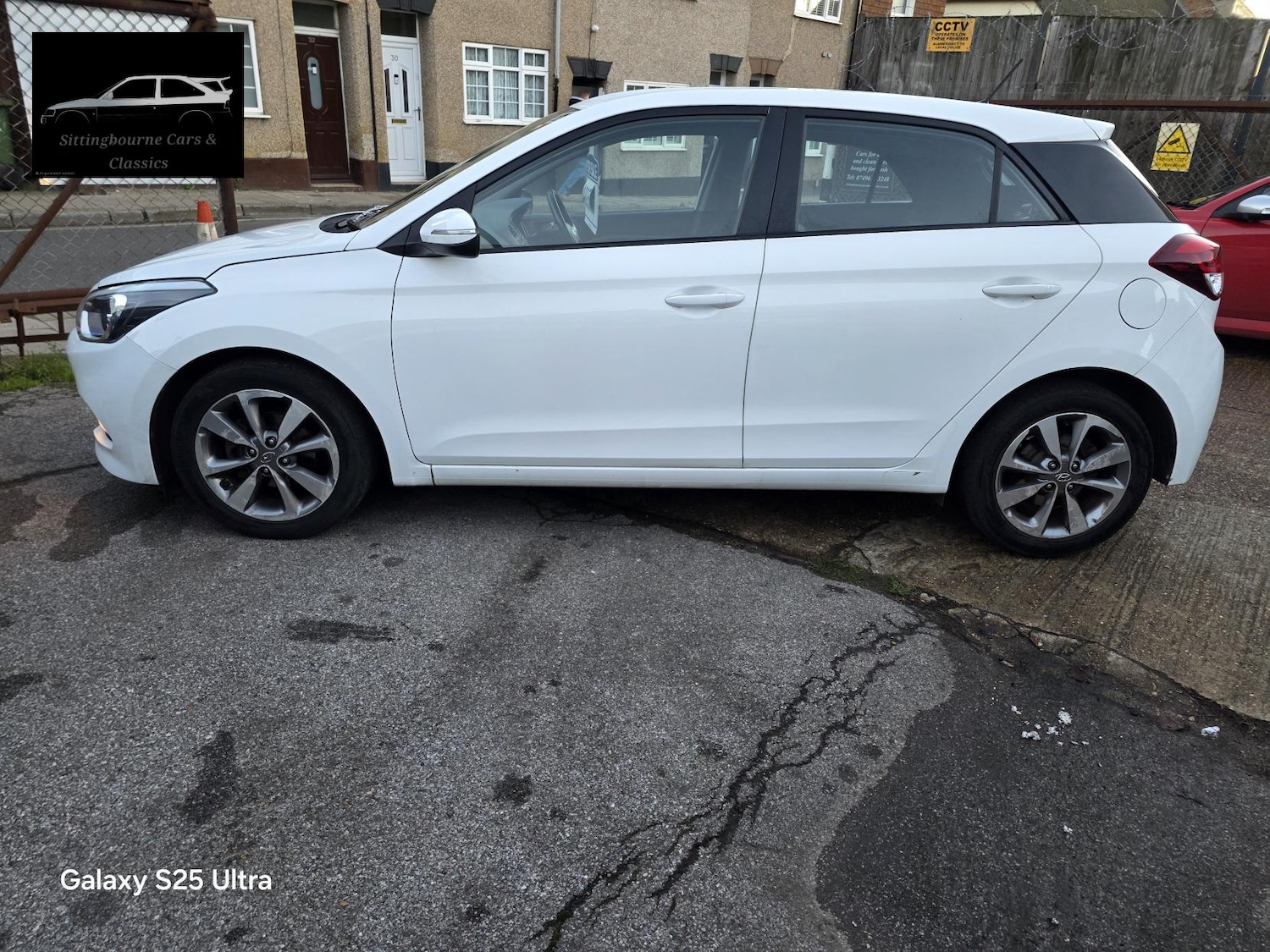 Used Hyundai i20 2015 for sale - 77045541: Photo 3