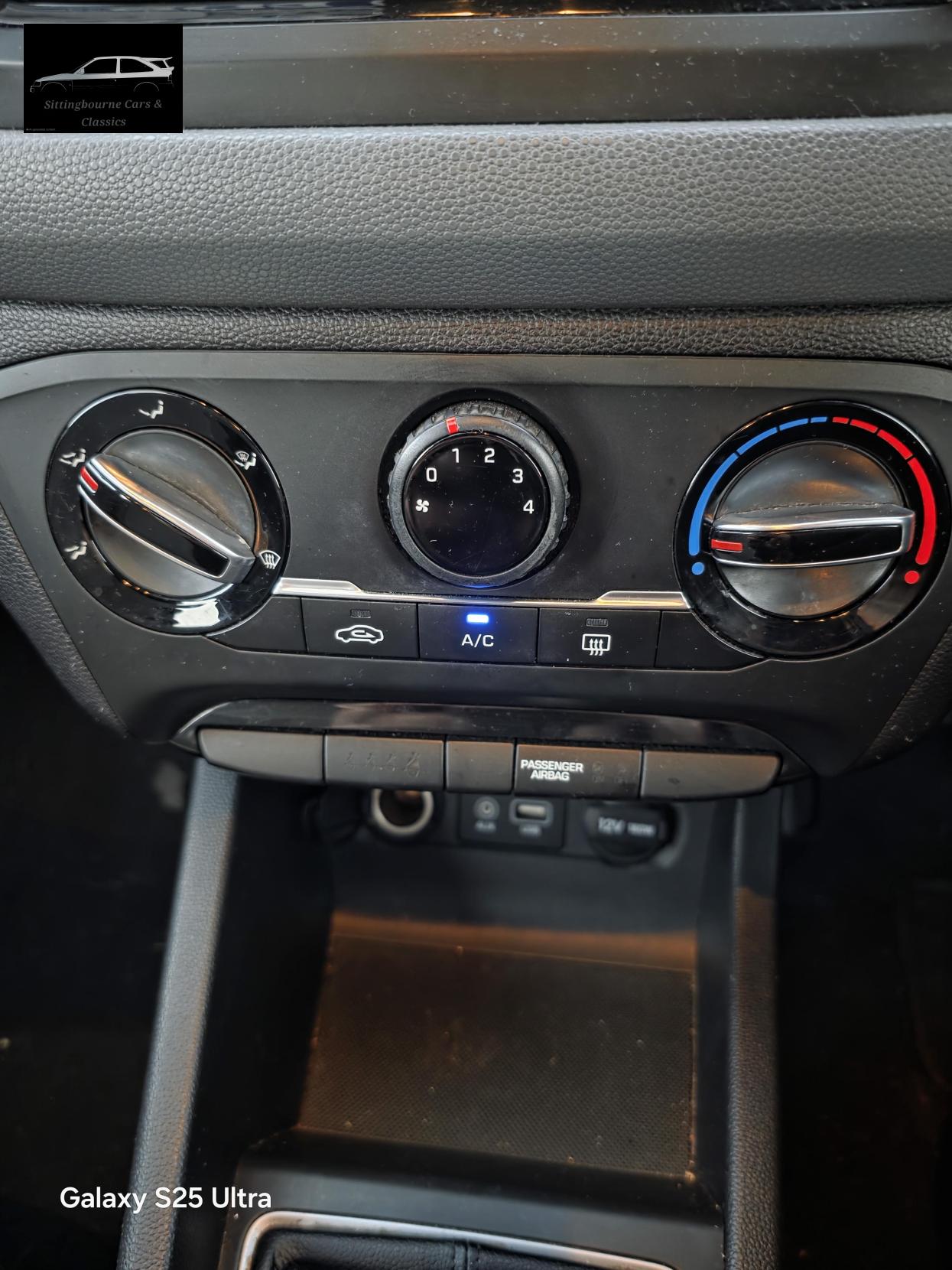 Used Hyundai i20 2015 for sale - 77045541: Photo 9