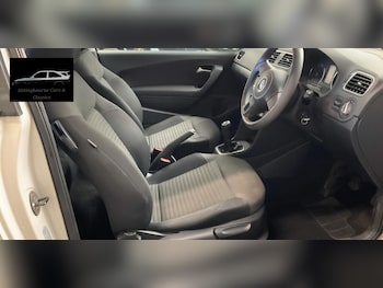 Used Volkswagen Polo 2011 for sale - 76244888: Photo 3