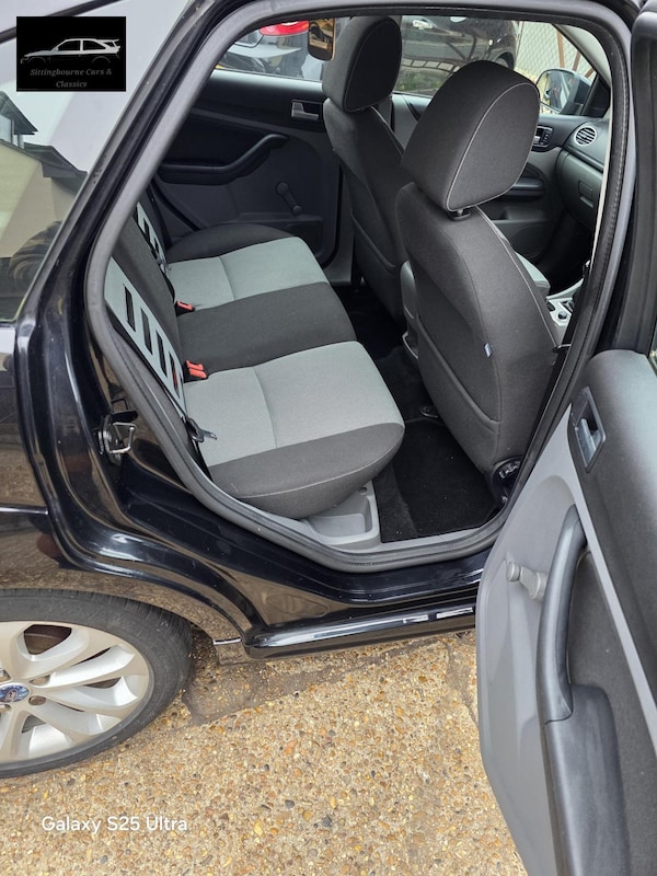 Used Ford Focus 2009 for sale - 76319690: Photo 12