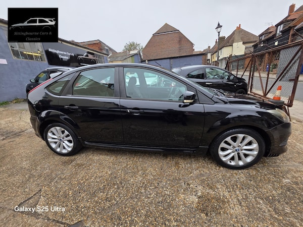 Used Ford Focus 2009 for sale - 76319690: Photo 1