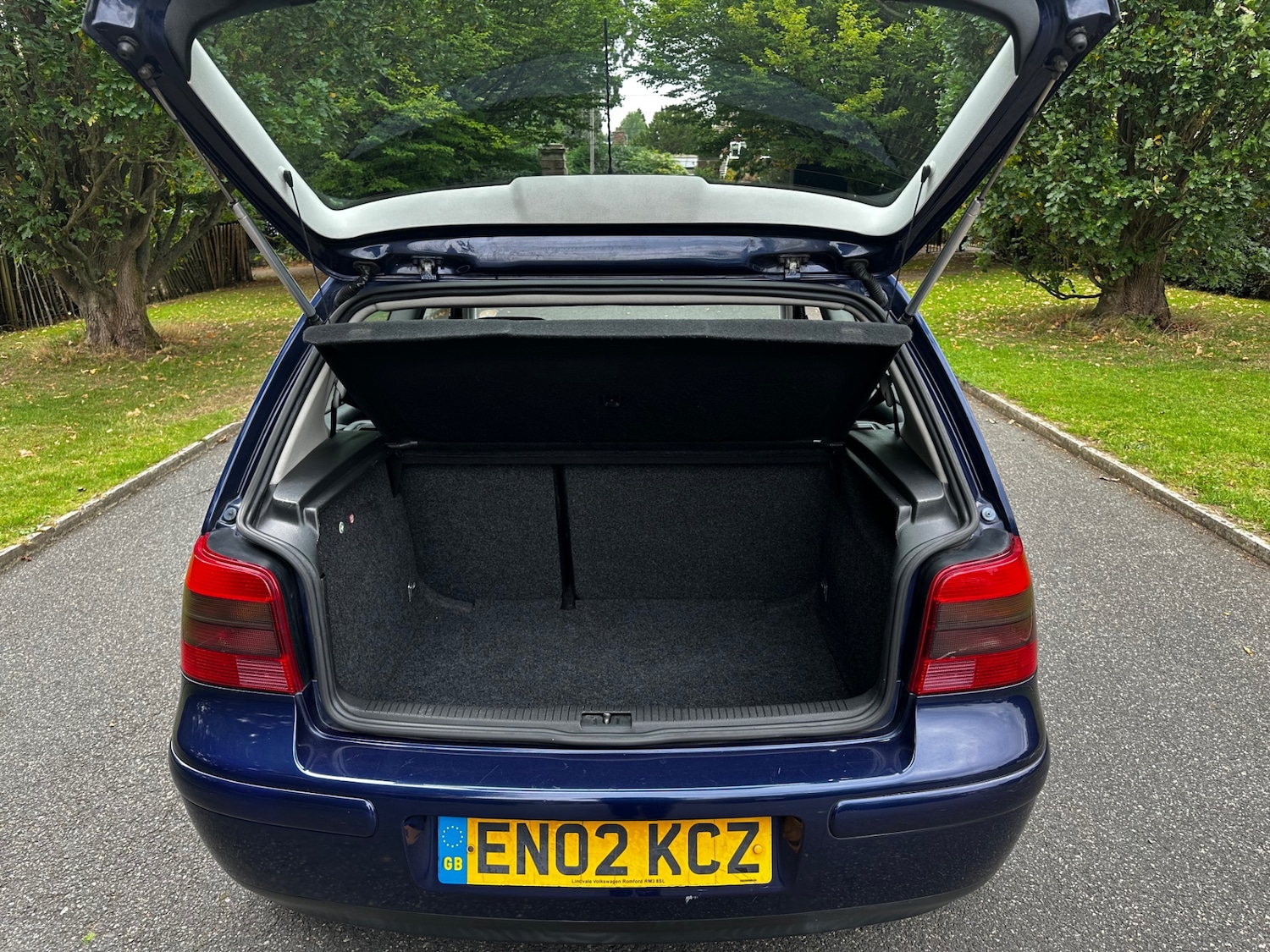 Used Volkswagen Golf 2002 for sale - 76133118: Photo 19