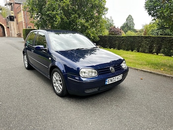 Used Volkswagen Golf 2002 for sale - 76133118: Photo