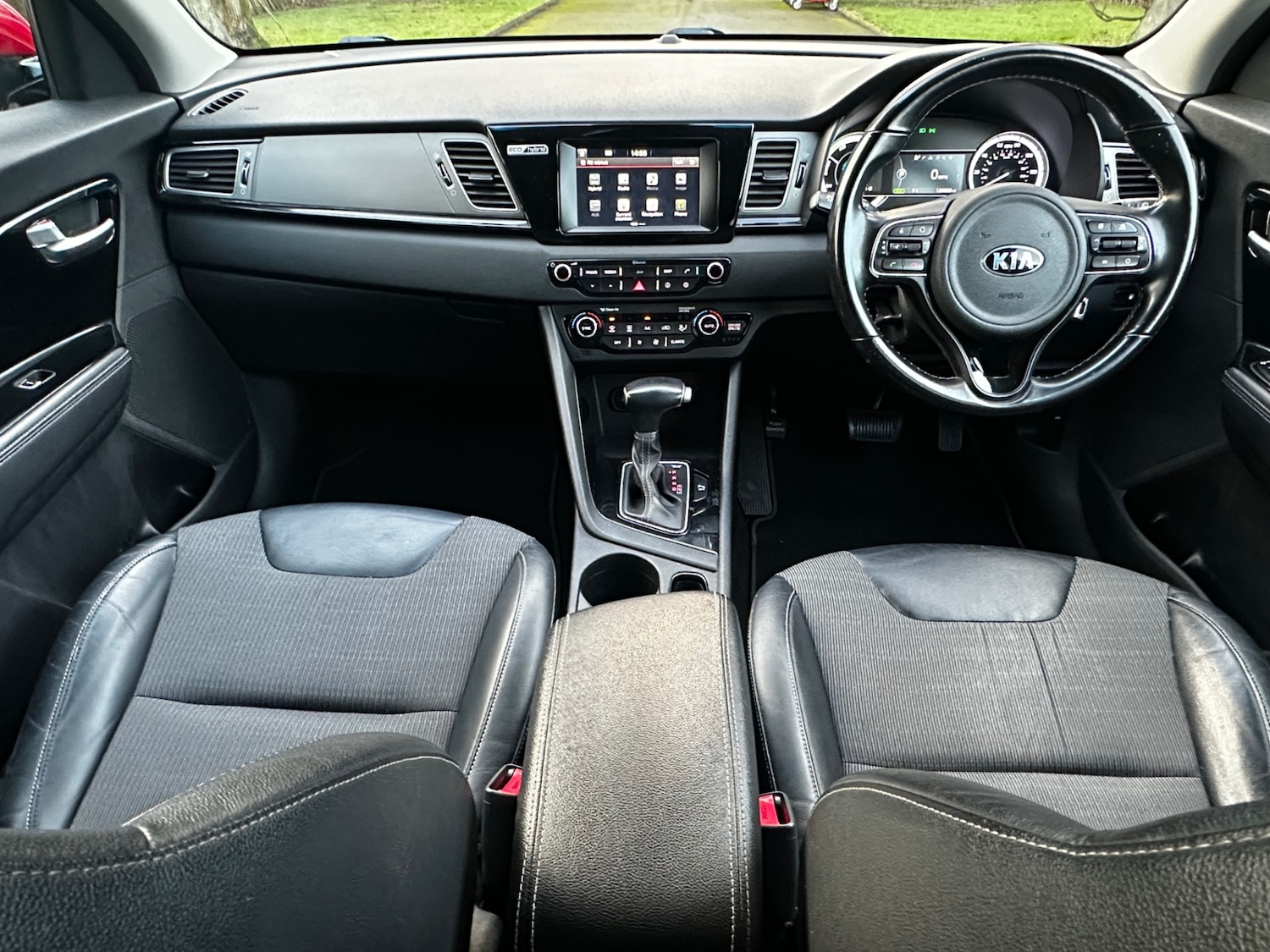 Used Kia Niro 2017 for sale - 77438813: Photo 25