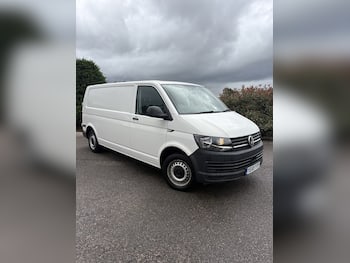 Used Volkswagen Transporter 2019 for sale - 79687373: Photo