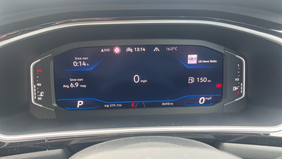 Used Volkswagen T-Roc 2023 for sale - 75967179: Photo 13