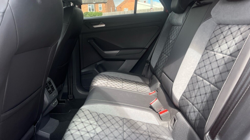 Used Volkswagen T-Roc 2023 for sale - 75967179: Photo 14