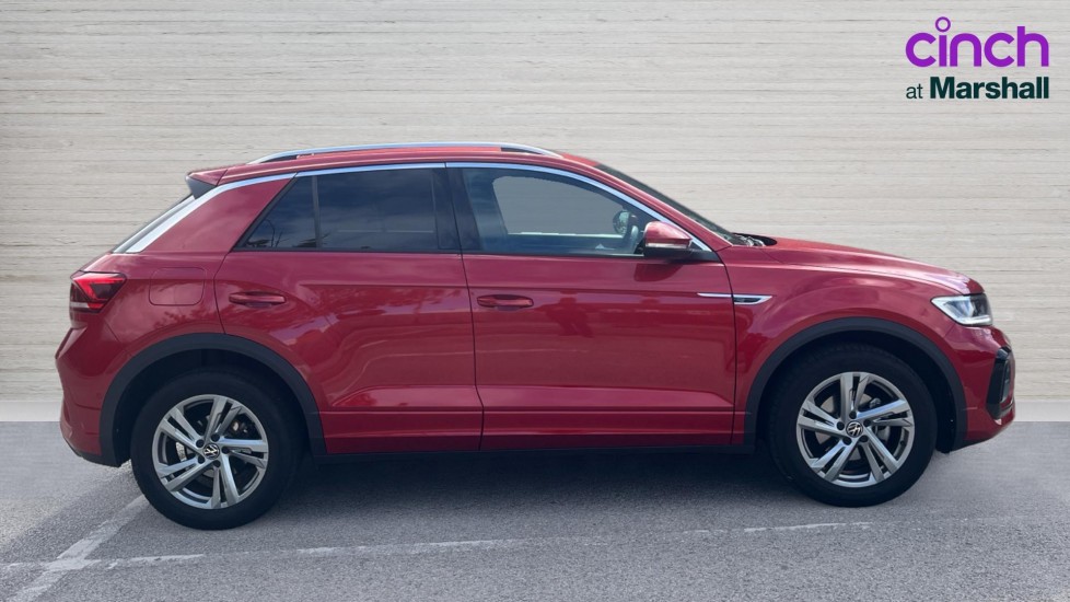 Used Volkswagen T-Roc 2023 for sale - 75967179: Photo 2