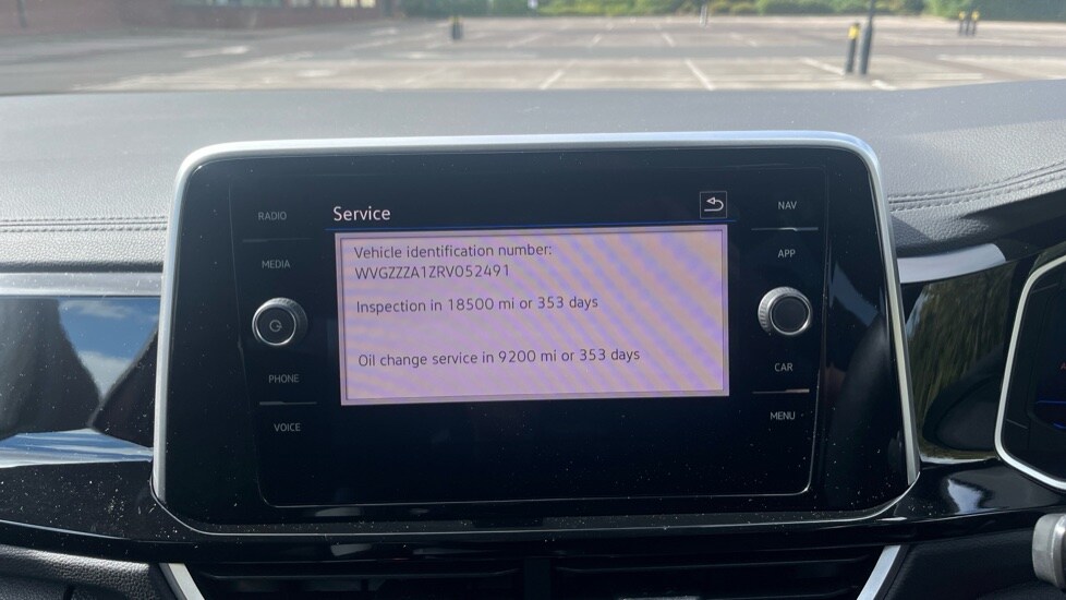 Used Volkswagen T-Roc 2023 for sale - 75967179: Photo 22