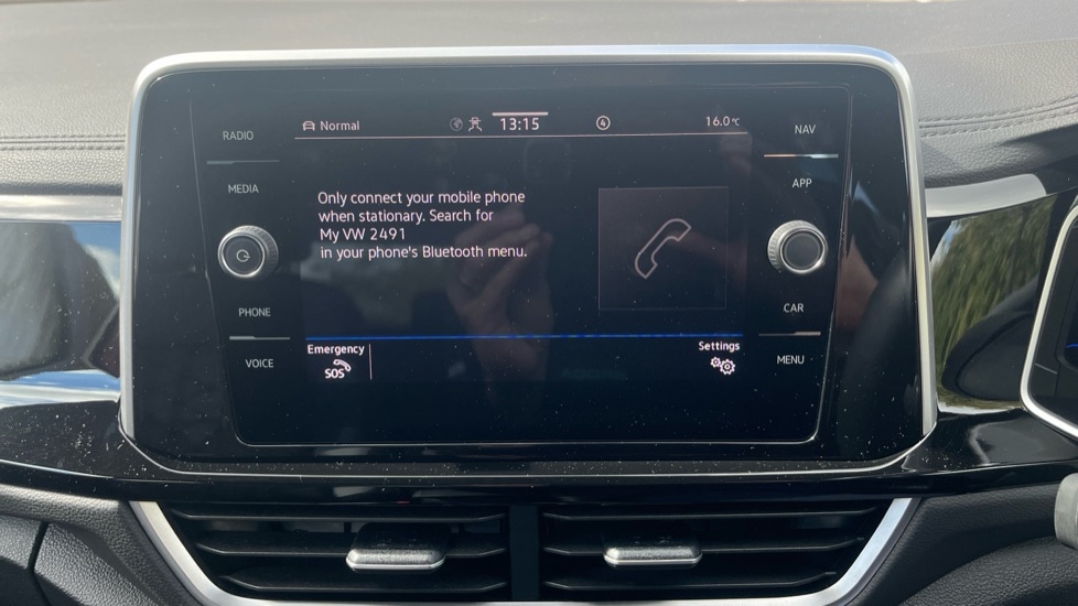 Used Volkswagen T-Roc 2023 for sale - 75967179: Photo 35