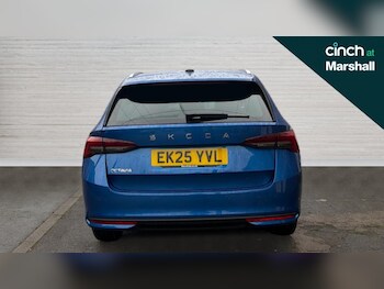 Used Skoda Octavia 2025 for sale - 76514852: Photo