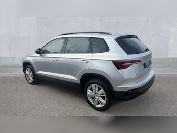 Used Skoda Karoq 2024 for sale - 75735120: Photo