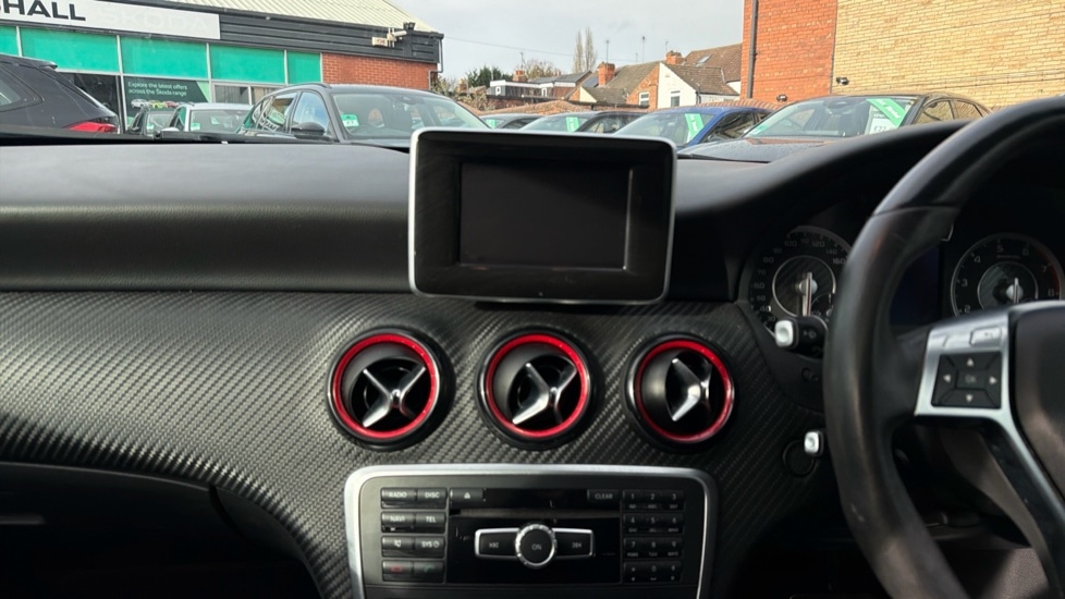 Used Mercedes-Benz A-Class 2015 for sale - 76580163: Photo 12